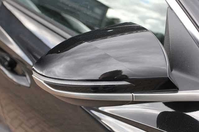 Hyundai TUCSON 1.6 TGDi Hybrid 230 Premium 5dr 2WD Auto Black