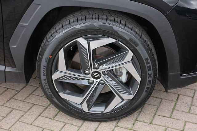 Hyundai TUCSON 1.6 TGDi Hybrid 230 Premium 5dr 2WD Auto Black