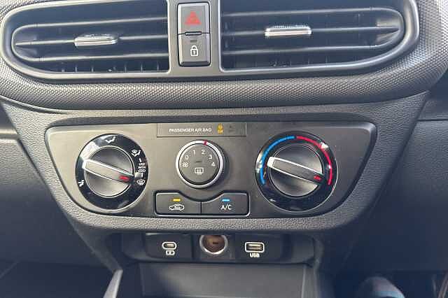 Hyundai i10 1.0 [63] Advance 5dr [Nav]