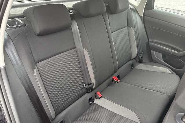 Volkswagen Polo 1.0 Life 5dr