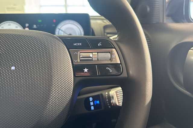 Hyundai INSTER 85kW 02 49kWh 5dr Auto Black
