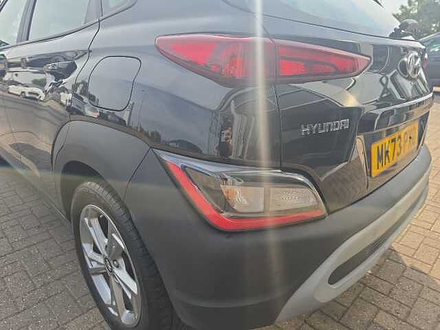Hyundai KONA 1.0 TGDi 48V MHEV SE Connect 5dr Black