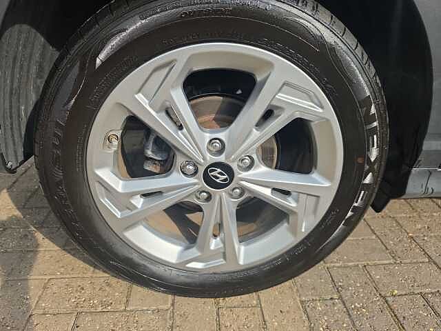 Hyundai KONA 1.0 TGDi 48V MHEV SE Connect 5dr Black