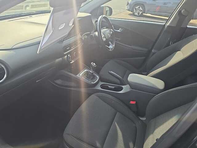Hyundai KONA 1.0 TGDi 48V MHEV SE Connect 5dr Black