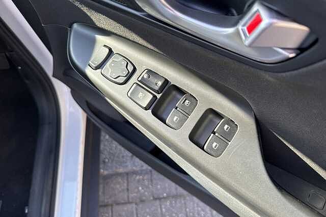 Hyundai KONA 1.6 GDi Hybrid SE Connect 5dr DCT