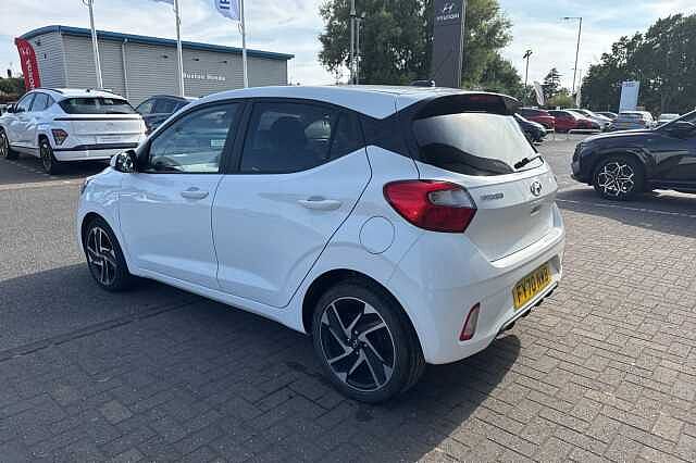 Hyundai i10 1.2 MPi Premium 5dr