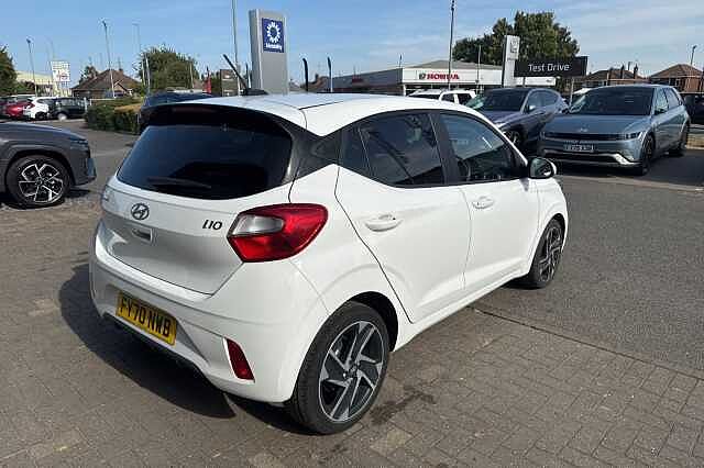 Hyundai i10 1.2 MPi Premium 5dr