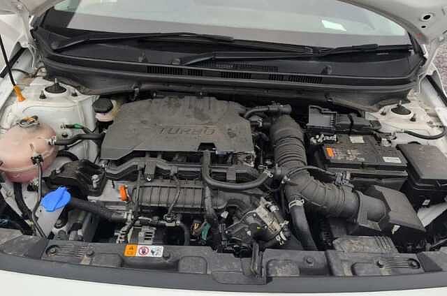 Hyundai BAYON 1.0 TGDi Premium 5dr White