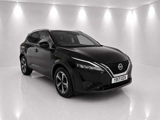 Nissan Qashqai 1.3 DiG-T MH N-Connecta 5dr