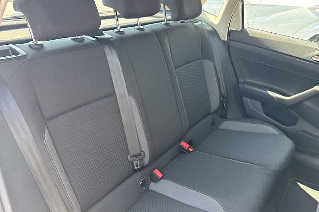 Volkswagen Polo 1.0 Life 5dr