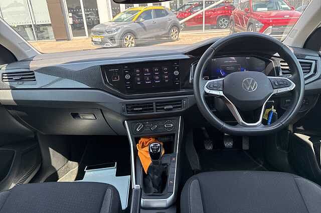 Volkswagen Polo 1.0 Life 5dr