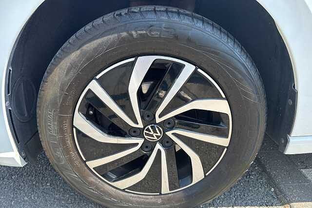 Volkswagen Polo 1.0 Life 5dr