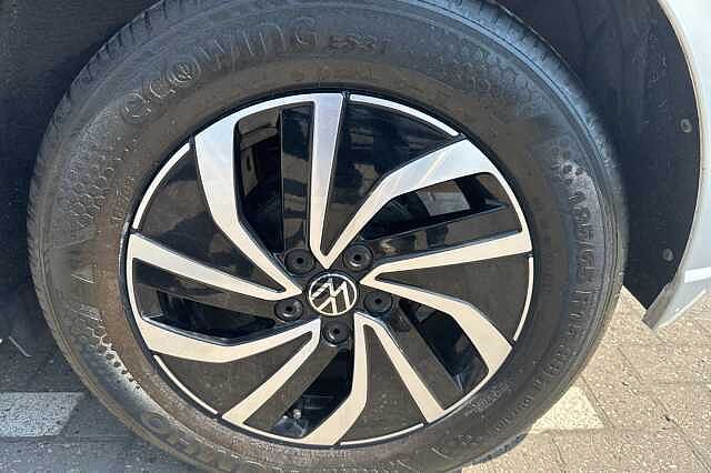 Volkswagen Polo 1.0 Life 5dr