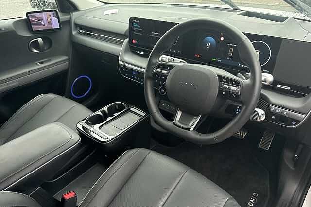 Hyundai IONIQ 5 239kW Ultimate 84 kWh 5dr AWD Auto White