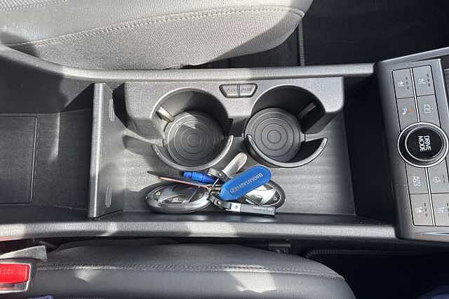 Hyundai KONA 1.6 GDi Hybrid Ultimate 5dr DCT