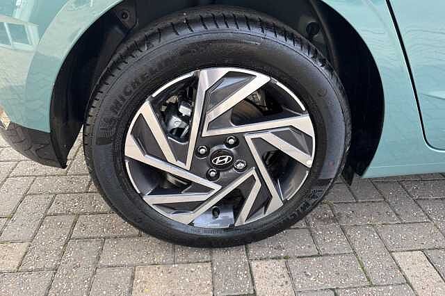 Hyundai i20 1.0T GDi 90 Element 5dr DCT