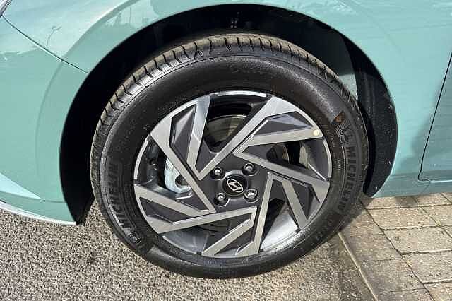 Hyundai i20 1.0T GDi 90 Element 5dr DCT