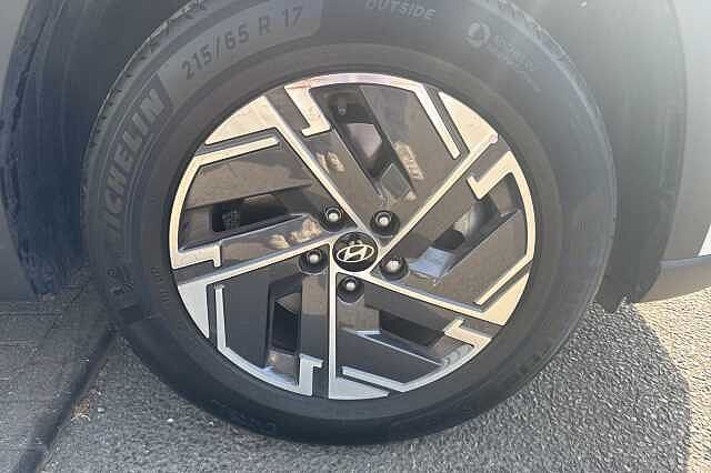 Hyundai TUCSON 1.6T 150 Advance 5dr White