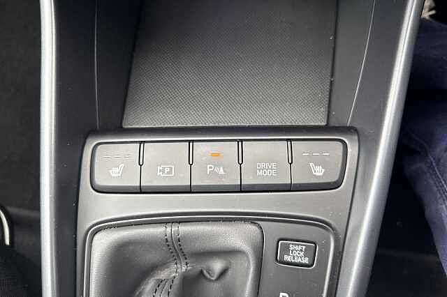 Hyundai i20 1.0T GDi Premium 5dr DCT