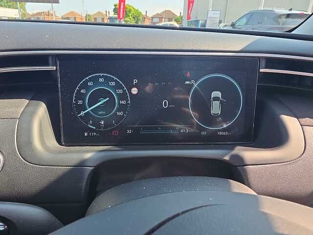 Hyundai TUCSON 1.6 TGDi 48V MHD Premium 5dr 2WD DCT