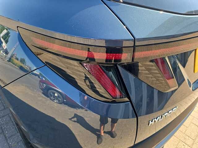 Hyundai TUCSON 1.6 TGDi 48V MHD Premium 5dr 2WD DCT
