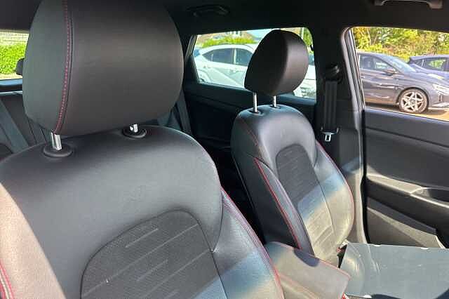 Hyundai TUCSON 1.6 CRDi 48V MHD 136 N Line 5dr 2WD