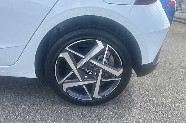 Hyundai i20 1.0T GDi 90 Tech Line 5dr DCT