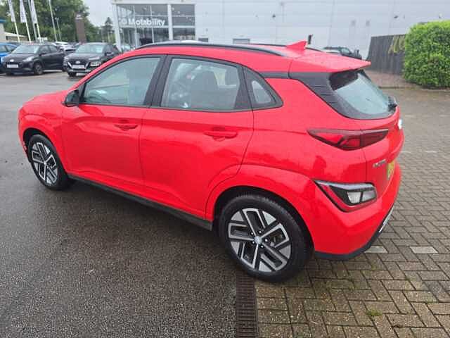 Hyundai KONA 100kW SE Connect 39kWh 5dr Auto