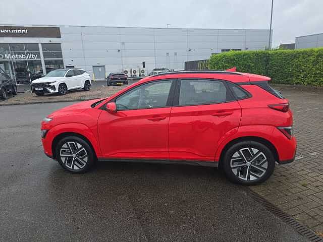 Hyundai KONA 100kW SE Connect 39kWh 5dr Auto