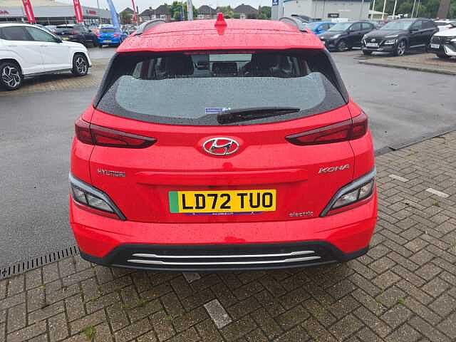 Hyundai KONA 100kW SE Connect 39kWh 5dr Auto