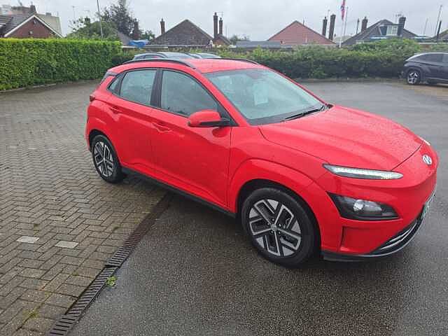 Hyundai KONA 100kW SE Connect 39kWh 5dr Auto