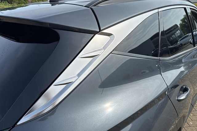 Hyundai TUCSON 1.6 TGDi 48V MHD Premium 5dr 2WD DCT