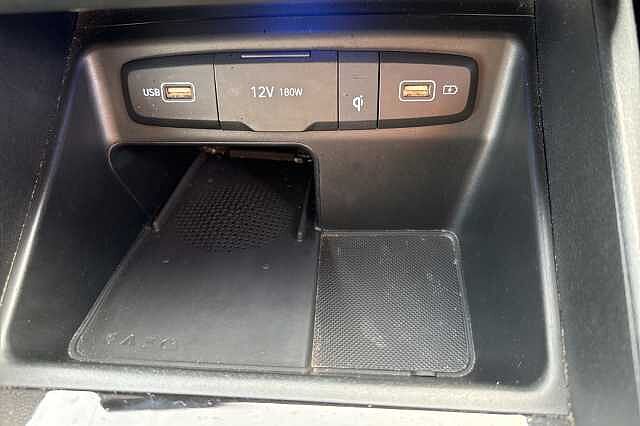 Hyundai TUCSON 1.6 TGDi 48V MHD Premium 5dr 2WD DCT