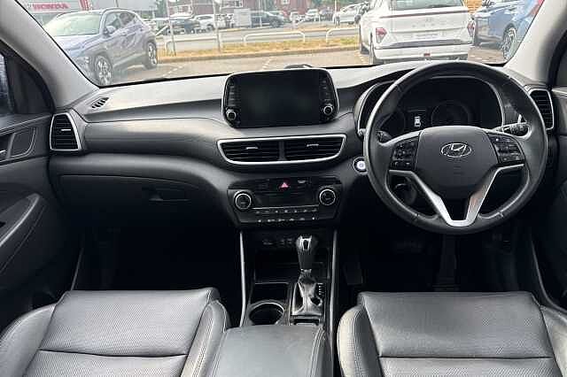 Hyundai TUCSON 2.0 CRDi 48V MHD Premium 5dr 4WD DCT