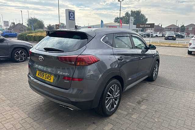 Hyundai TUCSON 2.0 CRDi 48V MHD Premium 5dr 4WD DCT