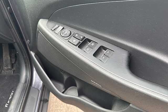 Hyundai TUCSON 2.0 CRDi 48V MHD Premium 5dr 4WD DCT