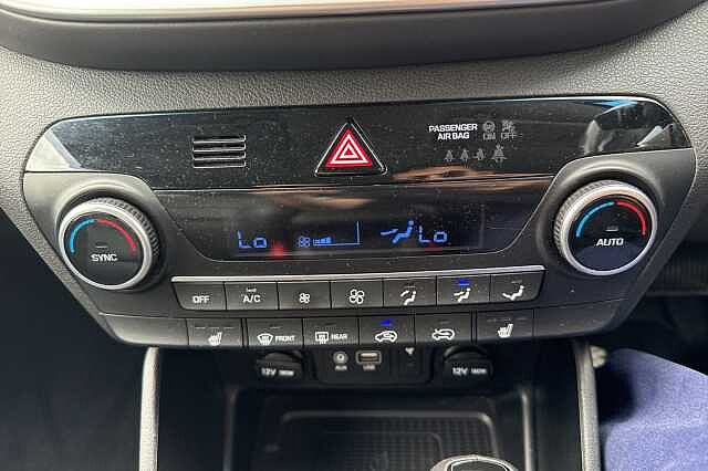 Hyundai TUCSON 2.0 CRDi 48V MHD Premium 5dr 4WD DCT