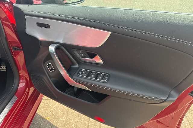 Mercedes-Benz Cla 250 AMG Line Premium Plus 4dr Tip Auto