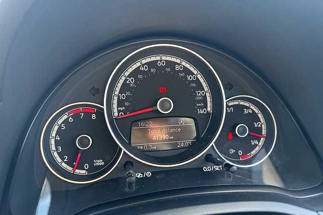 Volkswagen up! Special Eds 1.0 Move Up Tech Edition 5dr [Start Stop]