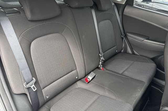 Hyundai KONA 1.6 GDi Hybrid Premium 5dr DCT Shadow Grey