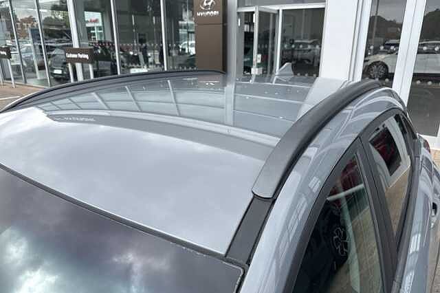Hyundai KONA 1.6 GDi Hybrid Premium 5dr DCT Shadow Grey