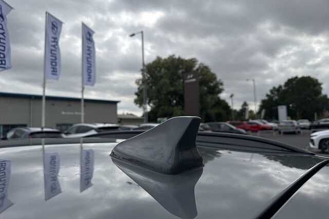 Hyundai KONA 1.6 GDi Hybrid Premium 5dr DCT Shadow Grey