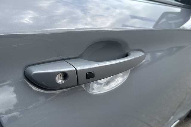 Hyundai KONA 1.6 GDi Hybrid Premium 5dr DCT Shadow Grey