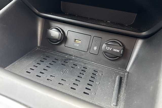 Hyundai KONA 1.6 GDi Hybrid Premium 5dr DCT Shadow Grey