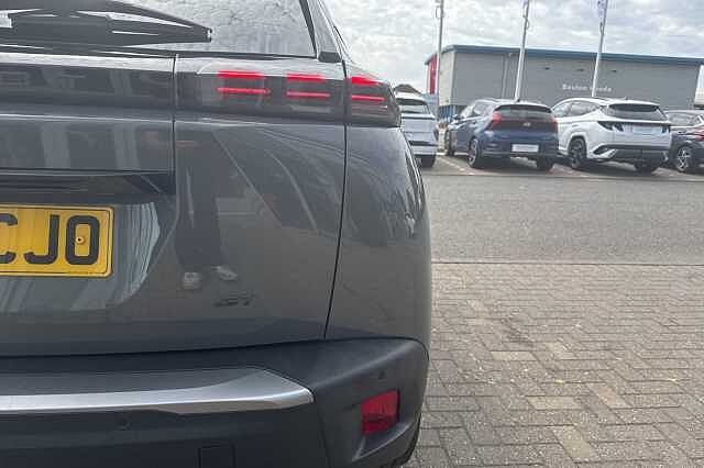 Peugeot E-2008 115kW GT 54kWh 5dr Auto