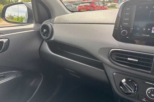Hyundai i10 1.0 [63] Advance 5dr [Nav]