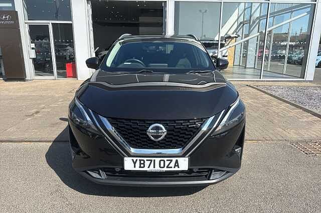 Nissan Qashqai 1.3 DiG-T MH N-Connecta 5dr