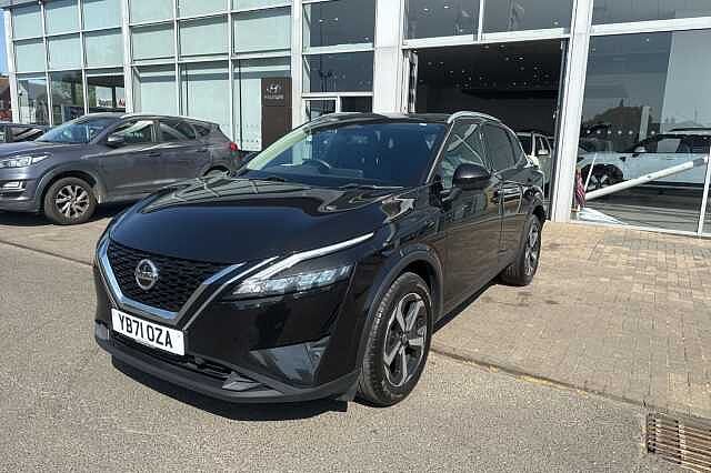 Nissan Qashqai 1.3 DiG-T MH N-Connecta 5dr