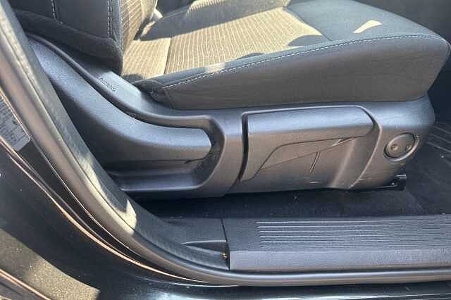 Nissan Qashqai 1.3 DiG-T MH N-Connecta 5dr