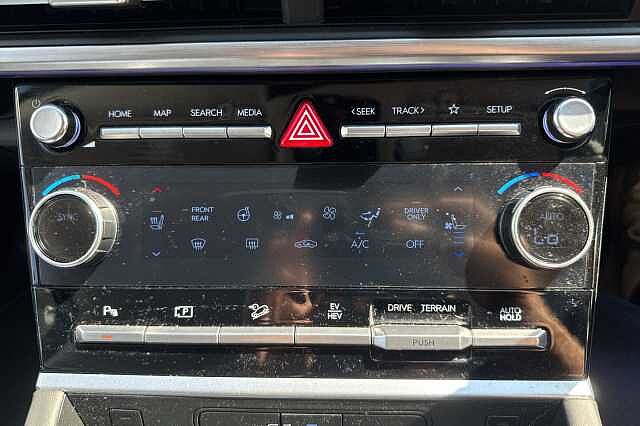 Hyundai SANTA FE 1.6 TGDi Plug-in Hybrid Ultimate 5dr 4WD Auto